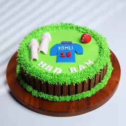 Cricket Love Celebration Kitkat Cake-picture-10