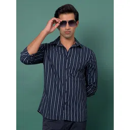 Crimsoune Club Classic Slim Fit Striped Spread Collar Pure Cotton Casual Shirt-picture-28