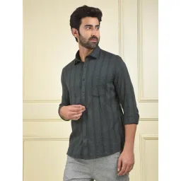 Crimsoune Club Green Cotton Slim Fit Striped Shirt image 5