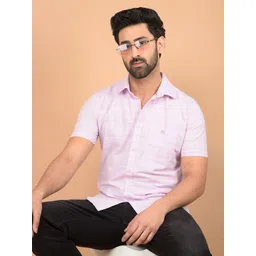 Crimsoune Club Men Classic Slim Fit Opaque Checked Casual Shirt-picture-36