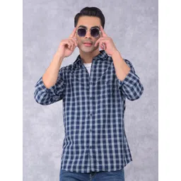 Crimsoune Club Men Smart Spread Collar Checked Cotton Slim Fit Casual Shirt-picture-34