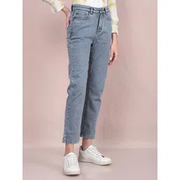 Crimsoune Club Women Straight Fit Heavy Fade Stretchable Jeans image 2