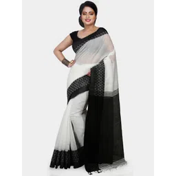 Crochetin Colourblocked Saree With Blouse Piece-picture-10