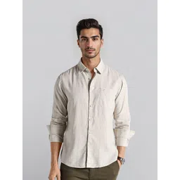 Crocodile Men Comfort Fit Textured Spread Collar Casual Shirt-picture-34