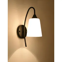 Cruv Black Acrylic Wall Lamp-picture-41