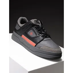CULT Men Colourblocked Sneakers image 1