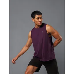 CULT Men Wine Everyday Run Tank-picture-11