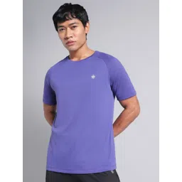 cult Men's Purple Training Essential Recycled Poly T-shirt-picture-38
