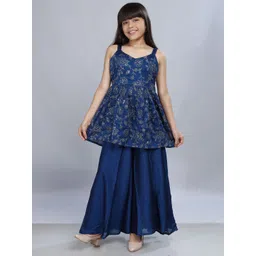 CurlyTales Girls Floral Embroidered Kurta with Sharara-picture-22