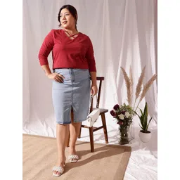 CURVY STREET Plus Size V-Neck Cotton T-shirt-picture-22