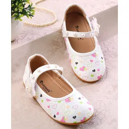 Cute Walk by Babyhug Ballerina with Velcro Closer & Hearts Print - White-picture-31