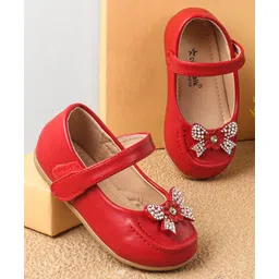 Cute Walk by Babyhug Bellies With Velcro Closure & Bow Applique - Red-picture-27