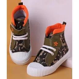 Cute Walk by Babyhug Casual Shoes with Velcro Closure Camouflage Print - Green-picture-14