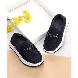 Cute Walk by Babyhug Formal Shoes With Textured Design - Navy Blue-picture-10
