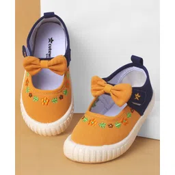 Cute Walk by Babyhug Velcro Closure Shoes With Floral Applique - Yellow-picture-27