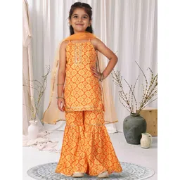 Cutiekins Girls Ethnic Motifs Printed Shoulder Straps Gotta Patti Kurta Sharara & Dupatta-picture-14