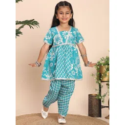Cutiekins Girls Floral Printed Regular Gotta Patti Kurta with Dhoti Pants-picture-27