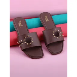 D LORZERI Women Open Toe Flats with Western - Embellished-picture-28