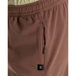 damensch Men Joggers with Insert Pockets image 4