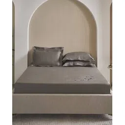 ddecor live beautiful 210 TC Leaf Embroidered King-Size Bedsheet with Pillow Covers-picture-15