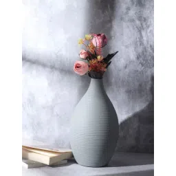 De Maison Decor Green Aluminium Vesera Pistachio Enamel Vase-picture-29