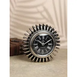 De Maison Decor Silver Aluminium Edgesculpt Table Clock-image-28