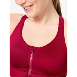 Decathlon Women Solid Medium Coverage Fitness Sports Bra image 5