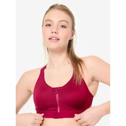 Decathlon Women Solid Medium Coverage Fitness Sports Bra image 1