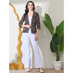 DECKEDUP Floral Printed Shrug-picture-13