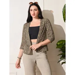 DECKEDUP Green Cotton Printed Shrug-picture-37