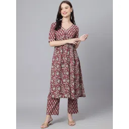 DECKEDUP Women Floral Printed Pleated Kurta with Trousers-picture-26