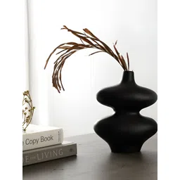 Decor de Maison Black Ceramic Sculptural Shaped Flower Vase-picture-37