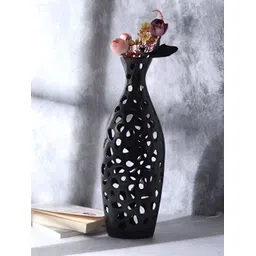 Decor de Maison Sophia Black Metal Textured Flower Vase-picture-30