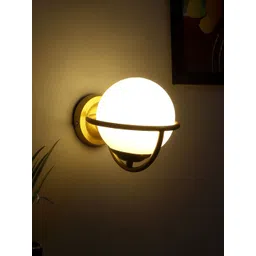 decorativeray Gold-Toned & White Abstract Shaped Metal Wall Lamp-picture-39