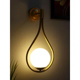 decorativeray Gold-Toned & White Abstract Shaped Metal Wall Lamp-picture-41