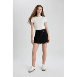 DeFacto Women Above Knee Length Shorts-picture-37