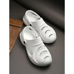 Deflow Self Design Clogs-picture-32