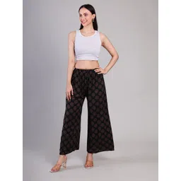 DELIS Women Floral Printed Palazzos-picture-23