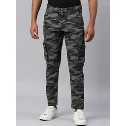 Dennis Lingo Men Camouflage Printed Tapered Fit Cotton Cargos Trousers-picture-29