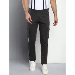 dennis lingo Men Cargos-picture-13