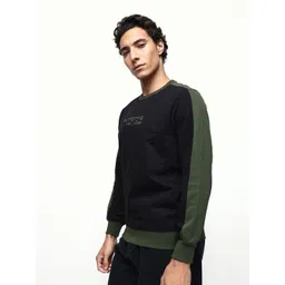 Dennis Lingo Men Colourblocked Round Neck Long Sleeves Pullover Sweatshirt-picture-24
