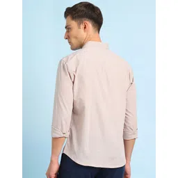 Dennis Lingo Men Relaxed Fit Spread Collar Solid Cotton Casual Shirt image 4