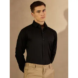 DENNISON Men Smart Slim Fit Solid Spread Collar Cotton Formal Shirt image 5