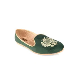 DESI COLOUR Men Embroidered Velvet Mojaris-picture-34