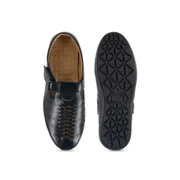 DESI COLOUR Men Slip-On Sneakers image 5