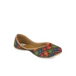 Desi Colour Women's Multicoloured Ethnic Juttis-picture-12