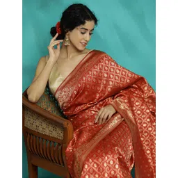 Desi Fusion Woven Design Zari Banarasi Saree-picture-16