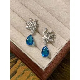 Designs & You Contemporary Drop Earrings-picture-28