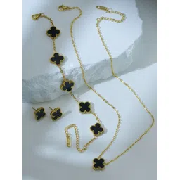 Designs & You Gold Plated Anti Tarnish Clover Jewellery Set-picture-16