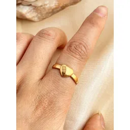 Designs & You Gold-Plated Stainless Steel Heart Shaped Adjustable Finger Ring image 4